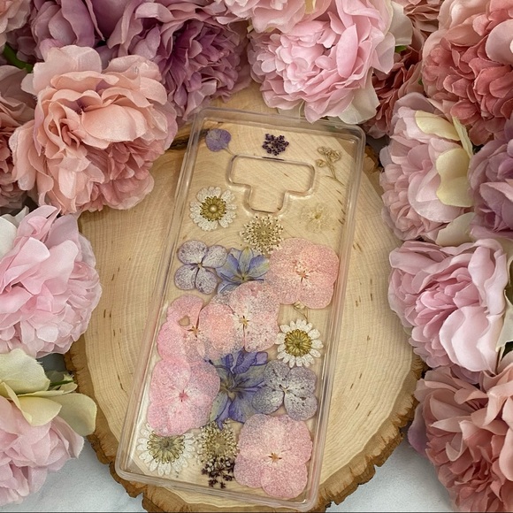 Beautiful Hand Pressed Flower Samsung Galaxy Note 9 Phone Case - Picture 13 of 15